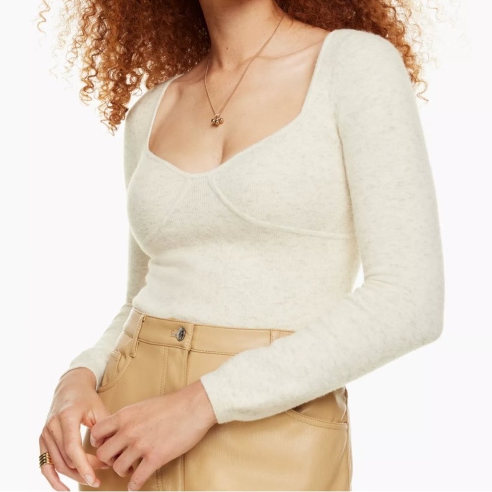 Wilfred Cream V-Neck Long Sleeve Sweater
